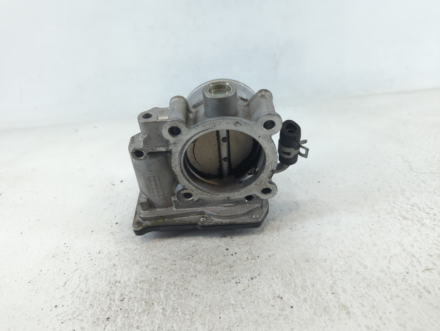 2020-2022 Kia Forte Throttle Body P/N:35100-2E710 Fits Fits 2020 2021 2022 OEM Used Auto Parts - Oemusedautoparts1.com