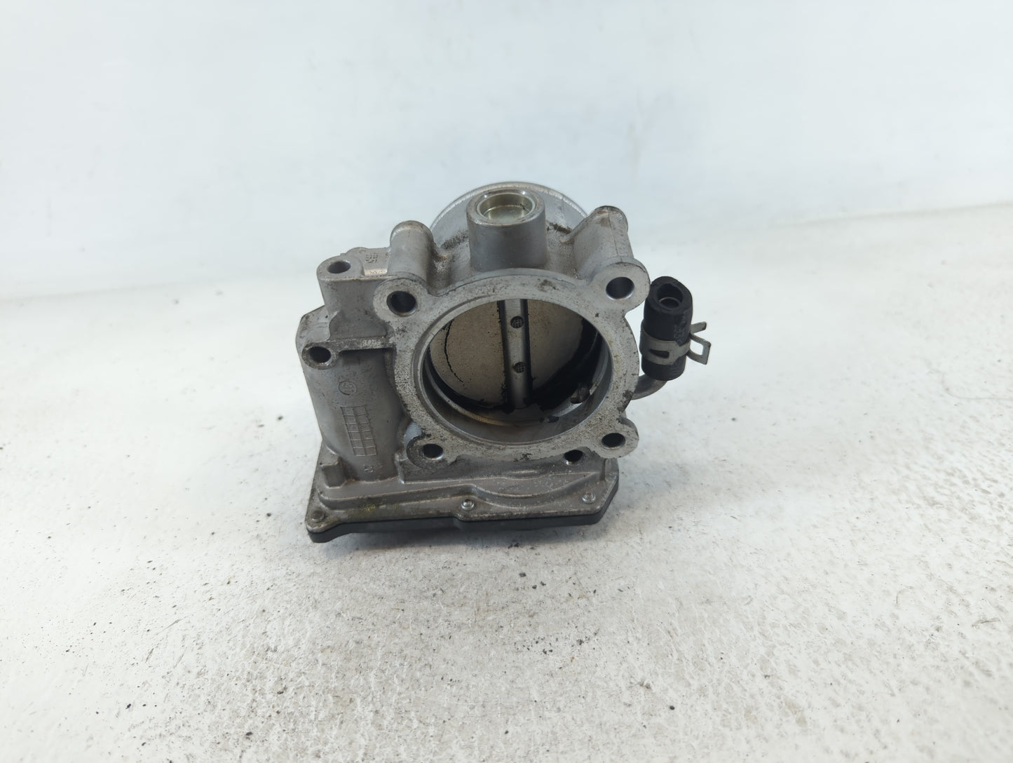 2020-2022 Kia Forte Throttle Body P/N:35100-2E710 Fits Fits 2020 2021 2022 OEM Used Auto Parts - Oemusedautoparts1.com