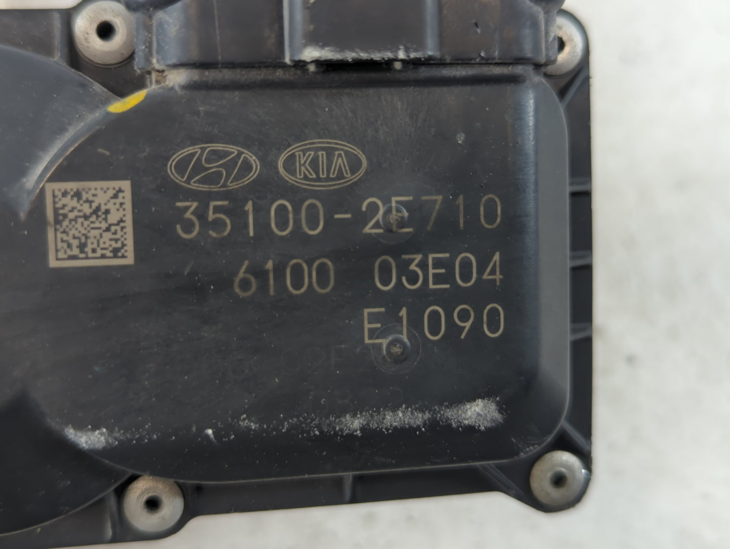 2020-2022 Kia Forte Throttle Body P/N:35100-2E710 Fits Fits 2020 2021 2022 OEM Used Auto Parts - Oemusedautoparts1.com