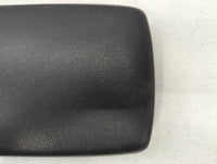 2019-2022 Kia Forte Center Console Armrest Cover Lid P/N:SH190123 Fits Fits 2019 2020 2021 2022 OEM Used Auto Parts - Oemuse