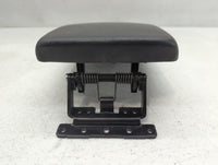 2019-2022 Kia Forte Center Console Armrest Cover Lid P/N:SH190123 Fits Fits 2019 2020 2021 2022 OEM Used Auto Parts - Oemuse