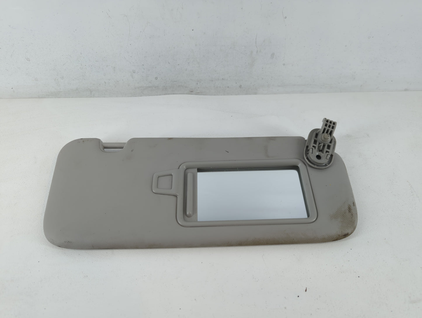2019-2021 Kia Forte Sun Visor Shade Replacement Passenger Right Mirror Fits Fits 2019 2020 2021 OEM Used Auto Parts - Oemuse