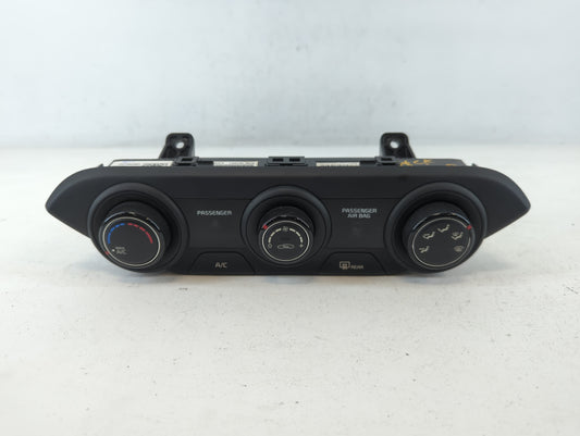 2019-2021 Kia Forte Climate Control Module Temperature AC/Heater Replacement P/N:97250-M6130GBU Fits Fits 2019 2020 2021 OEM