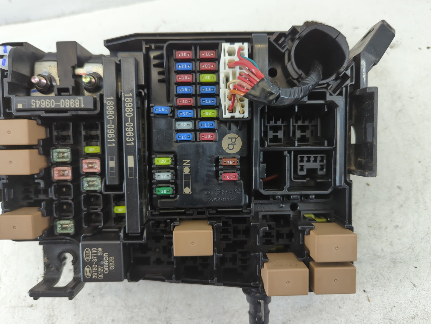 2021 Kia Forte Fusebox Fuse Box Panel Relay Module P/N:91431M7052 Fits OEM Used Auto Parts - Oemusedautoparts1.com