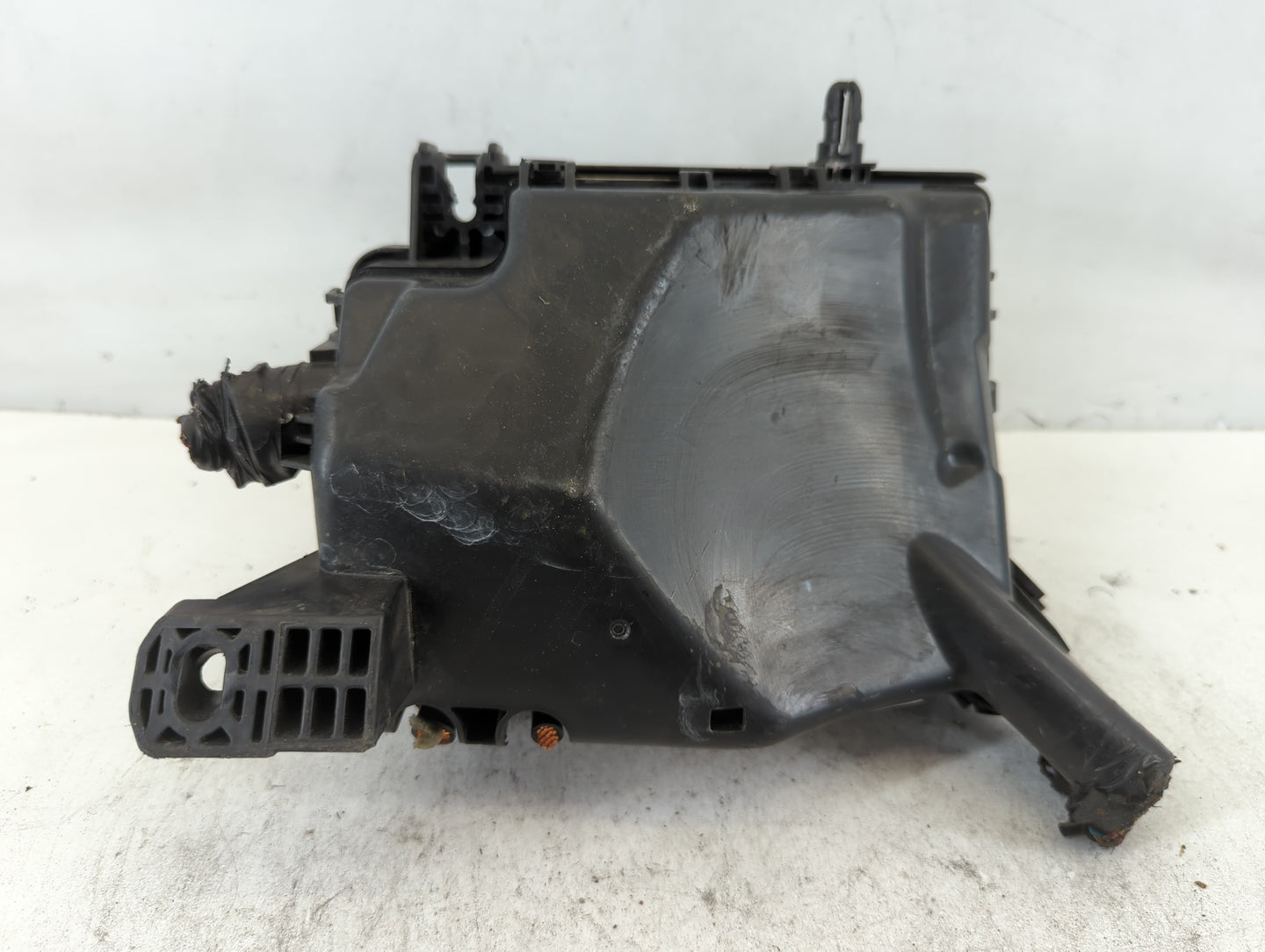 2021 Kia Forte Fusebox Fuse Box Panel Relay Module P/N:91431M7052 Fits OEM Used Auto Parts - Oemusedautoparts1.com