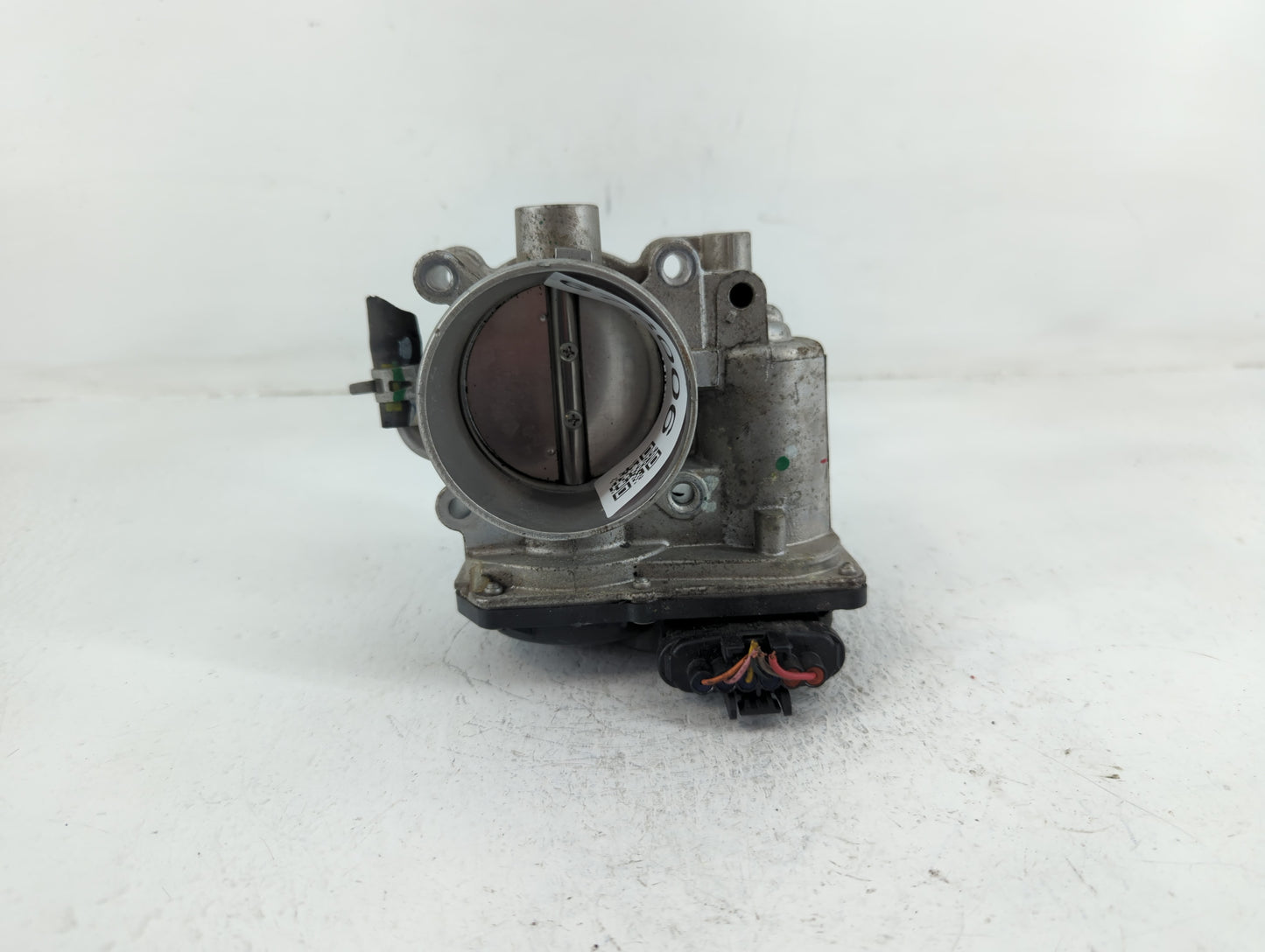 2020-2022 Kia Forte Throttle Body P/N:35100-2E710 Fits Fits 2020 2021 2022 OEM Used Auto Parts - Oemusedautoparts1.com