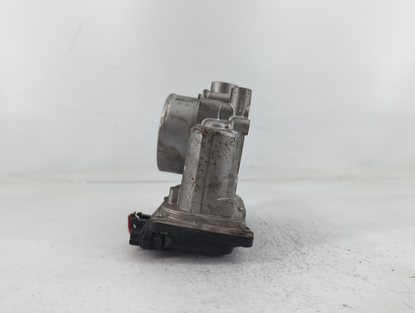 2020-2022 Kia Forte Throttle Body P/N:35100-2E710 Fits Fits 2020 2021 2022 OEM Used Auto Parts - Oemusedautoparts1.com