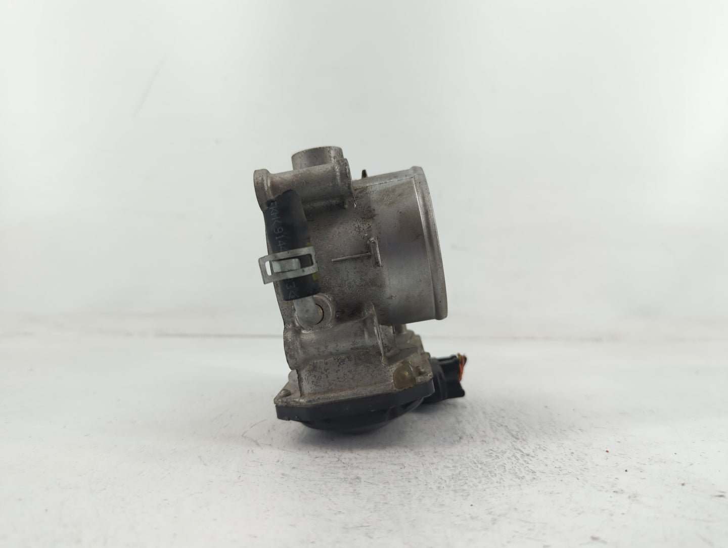2020-2022 Kia Forte Throttle Body P/N:35100-2E710 Fits Fits 2020 2021 2022 OEM Used Auto Parts - Oemusedautoparts1.com