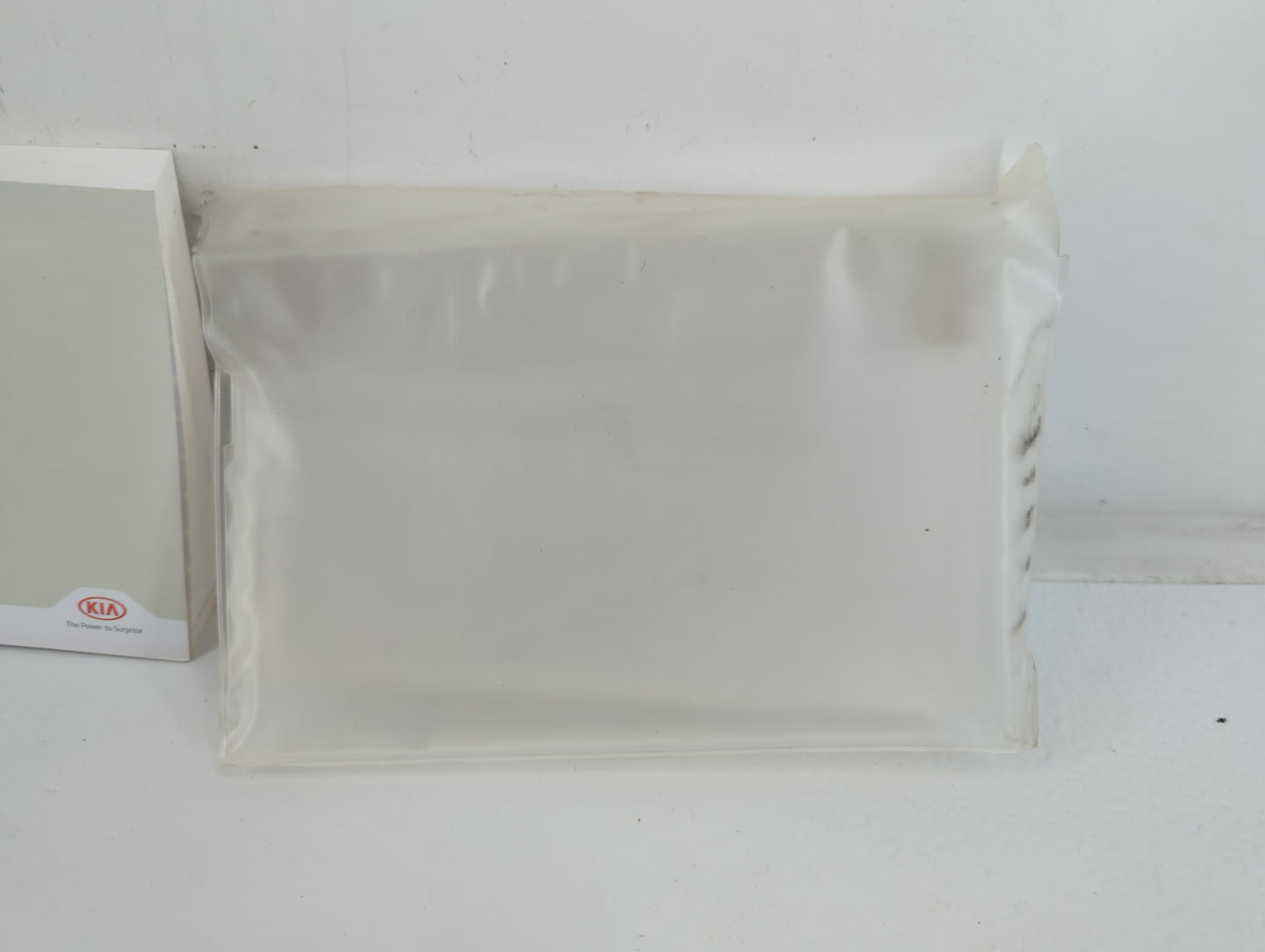 2021 Kia Forte Owners Manual Book Guide P/N:DLS4-EU06A OEM Used Auto Parts - Oemusedautoparts1.com