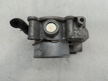 2020-2022 Kia Forte Throttle Body P/N:E0095 6100 02E06, 35100-2E710 Fits Fits 2020 2021 2022 OEM Used Auto Parts