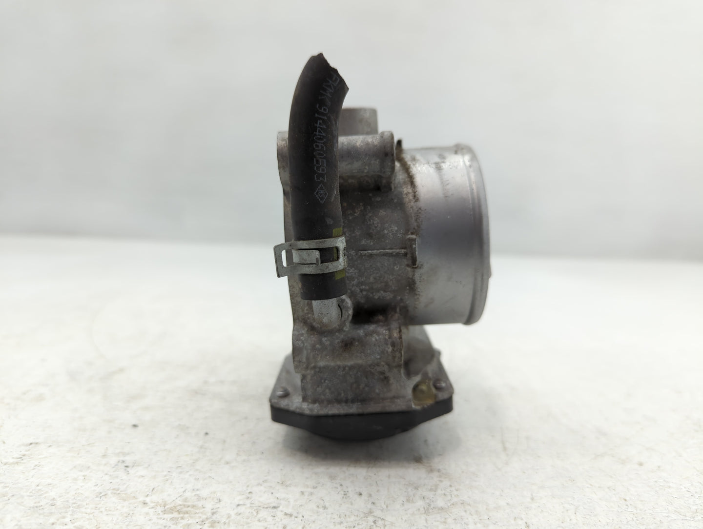 2020-2022 Kia Forte Throttle Body P/N:E0095 6100 02E06, 35100-2E710 Fits Fits 2020 2021 2022 OEM Used Auto Parts - Oemusedau