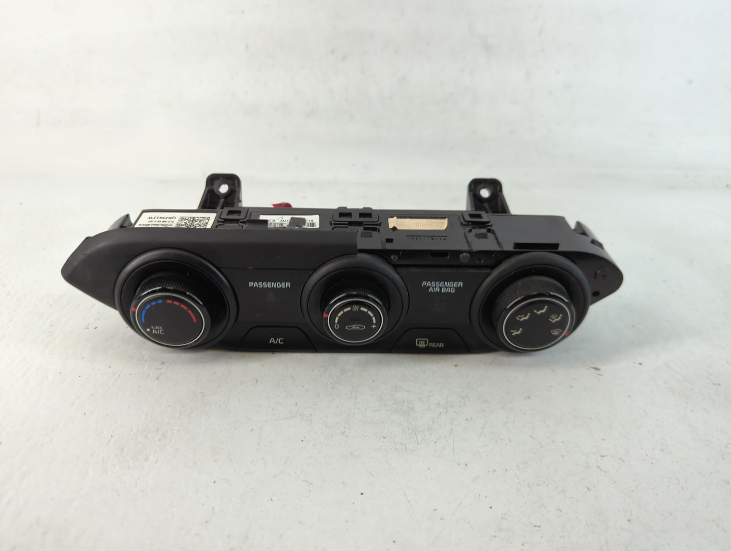 2019-2021 Kia Forte Climate Control Module Temperature AC/Heater Replacement P/N:97259-M6130WK Fits Fits 2019 2020 2021 OEM 