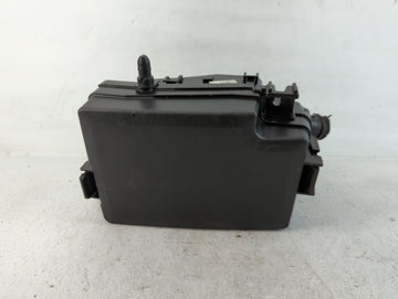 2021 Kia Forte Fusebox Fuse Box Panel Relay Module P/N:4221105014 91431-M7252-48 Fits OEM Used Auto Parts - Oemusedautoparts