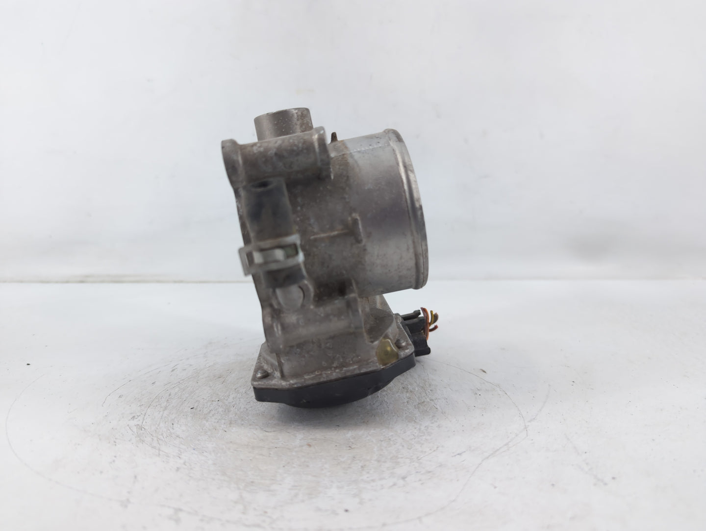 2020-2022 Kia Forte Throttle Body P/N:35100-2E710 Fits Fits 2020 2021 2022 OEM Used Auto Parts - Oemusedautoparts1.com
