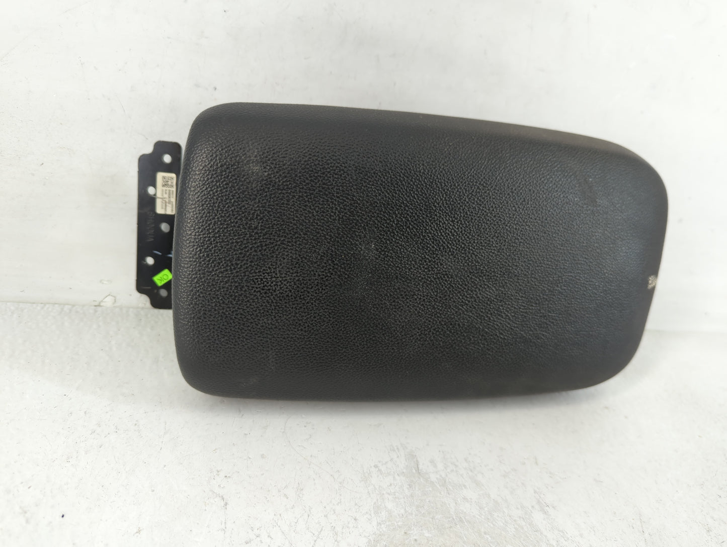 2021 Kia Forte Center Console Armrest Cover Lid Fits OEM Used Auto Parts - Oemusedautoparts1.com