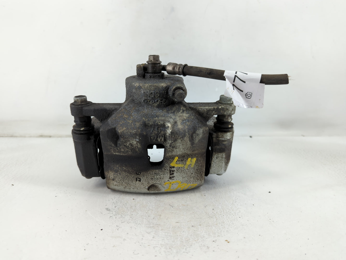 2019-2022 Kia Forte Front Driver Left Brake Caliper - Oemusedautoparts1.com