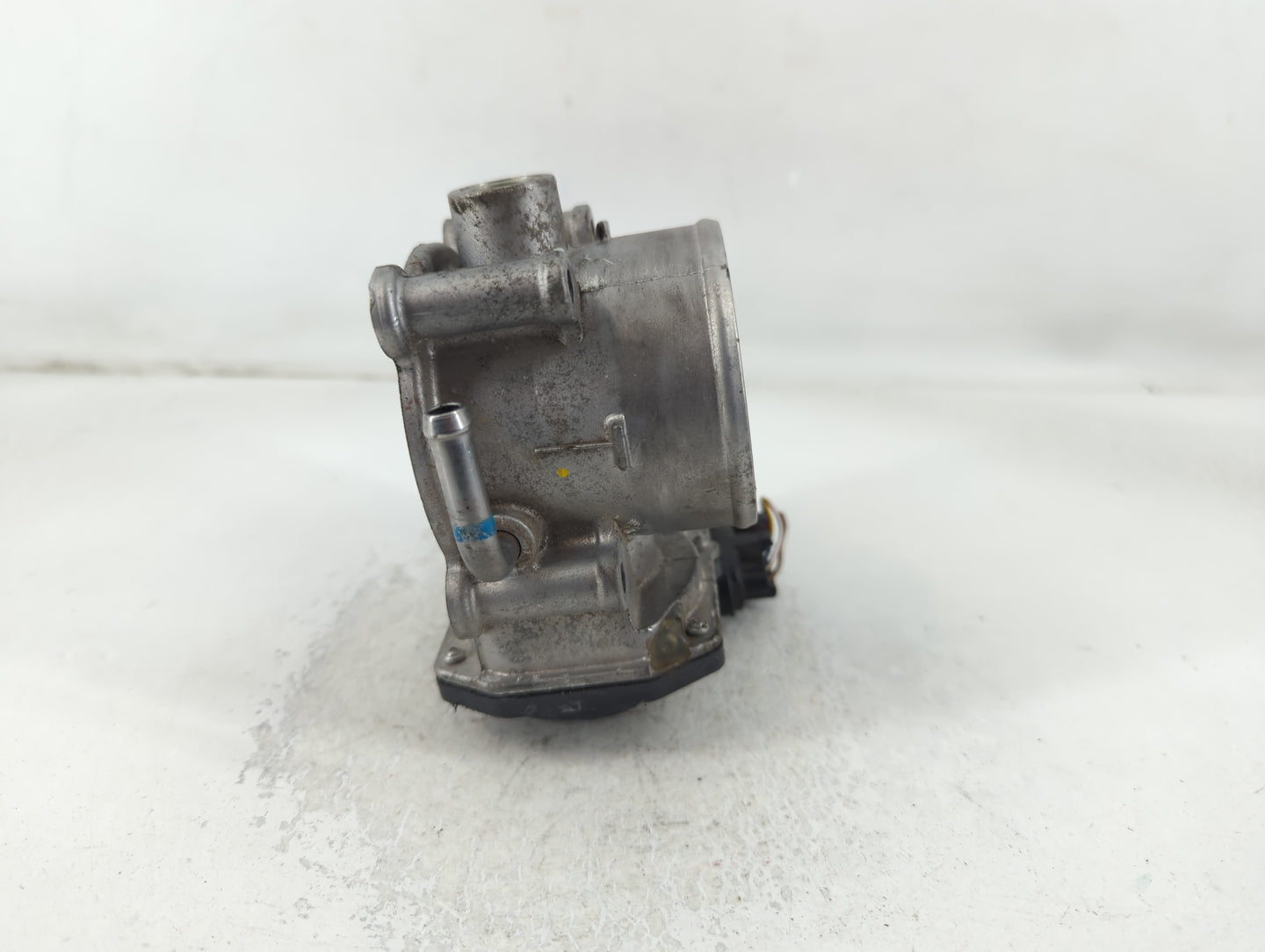 2020-2022 Kia Forte Throttle Body P/N:35100-2E710 Fits Fits 2020 2021 2022 OEM Used Auto Parts - Oemusedautoparts1.com