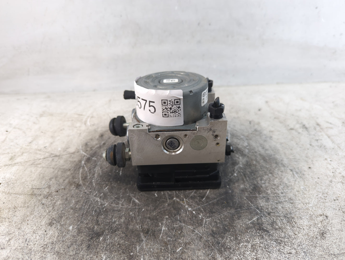 2019-2021 Kia Forte ABS Pump Control Module Replacement P/N:58900-M7260 Fits Fits 2019 2020 2021 OEM Used Auto Parts - Oemus