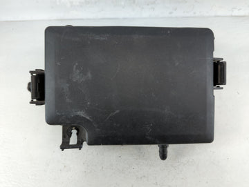 2021 Kia Forte Fusebox Fuse Box Panel Relay Module P/N:4220828012 P078LA52, 91431 M7052 Fits OEM Used Auto Parts - Oemusedau