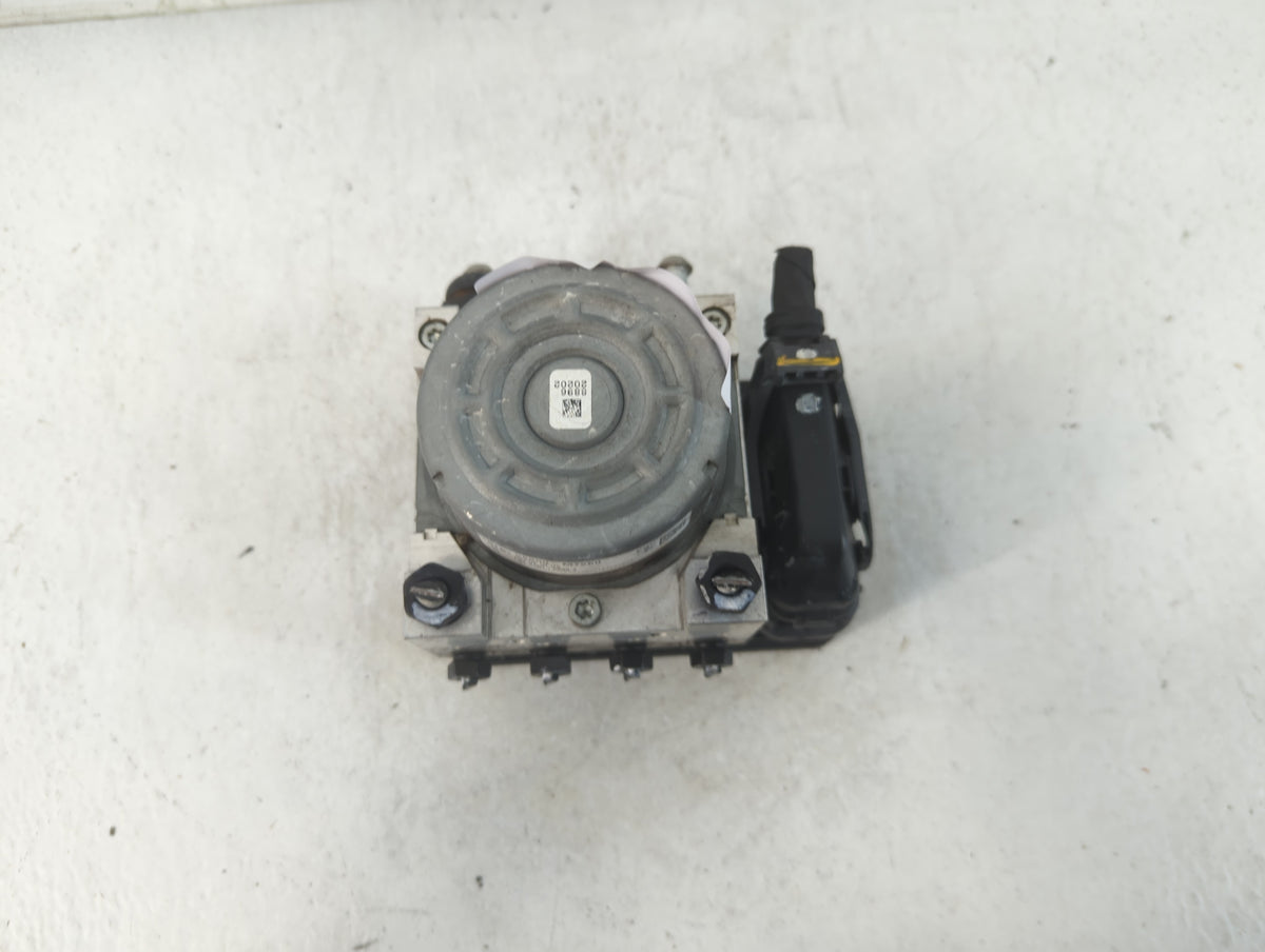 2019-2021 Kia Forte Anti-Lock Brake ABS Pump Module Actuator OEM P/N:58900-M7260 Fits Fits 2019 2020 2021 OEM Used Auto Part