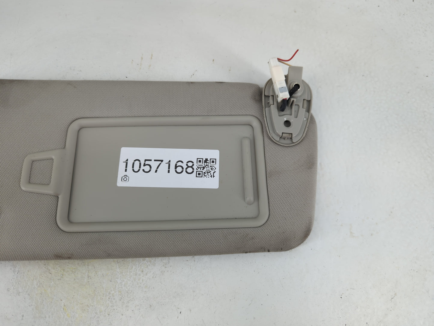 2021 Kia K5 Sun Visor Shade Replacement Passenger Right Mirror Fits OEM Used Auto Parts - Oemusedautoparts1.com