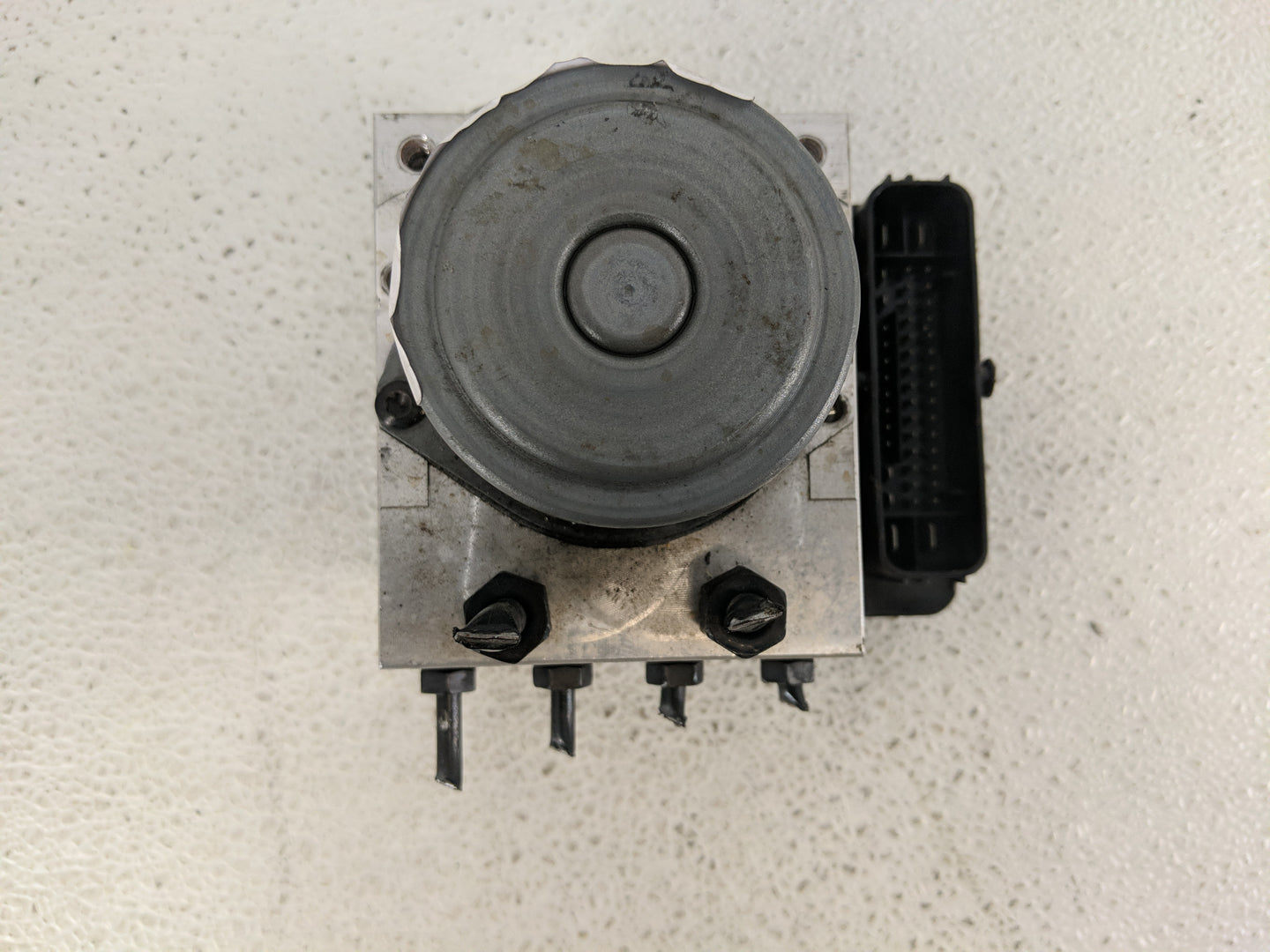 2021 Kia K5 ABS Pump Control Module Replacement P/N:58910-L3100 L3589-20900 Fits OEM Used Auto Parts - Oemusedautoparts1.com