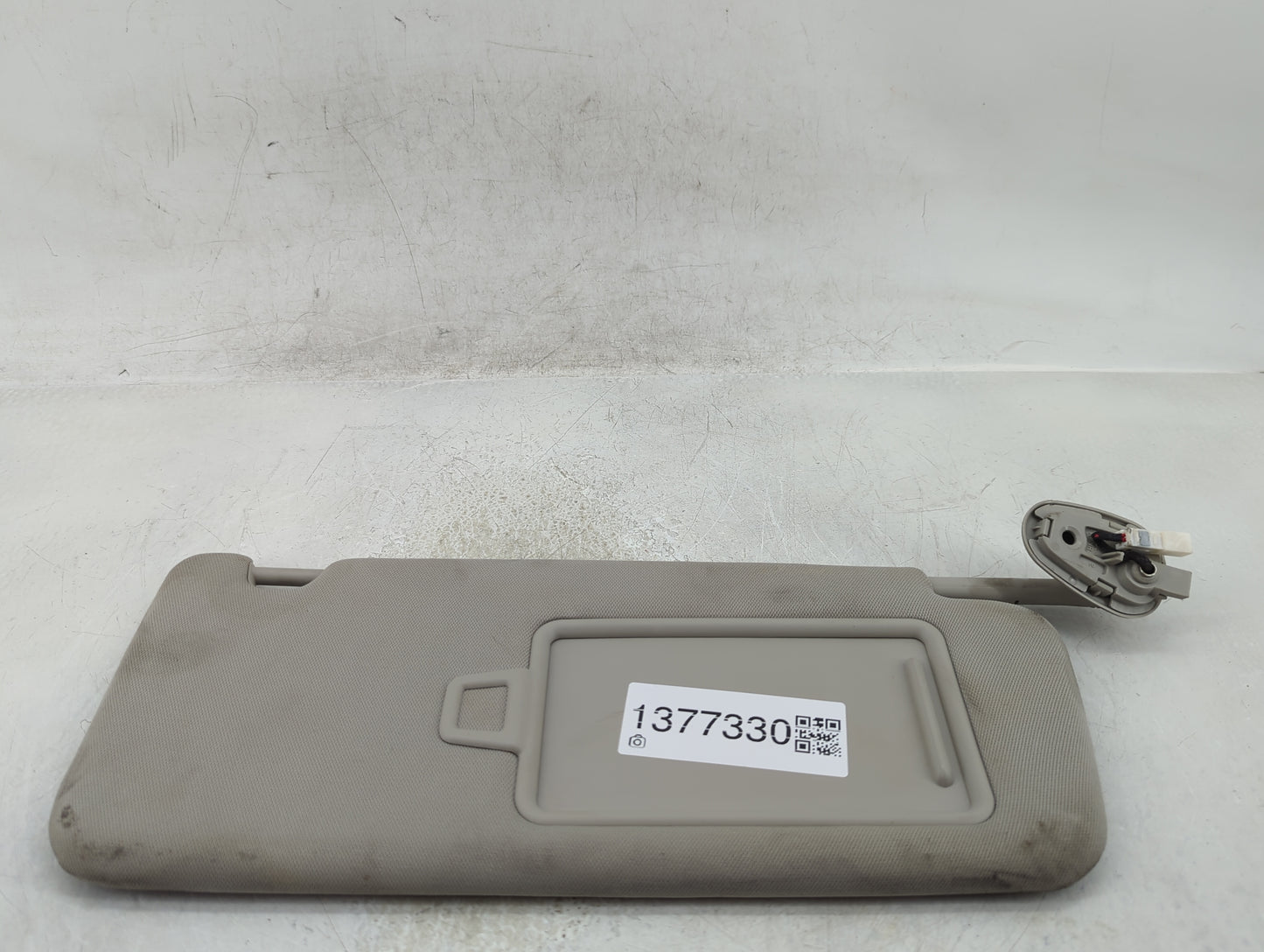 2021 Kia K5 Sun Visor Shade Replacement Passenger Right Mirror Fits OEM Used Auto Parts - Oemusedautoparts1.com