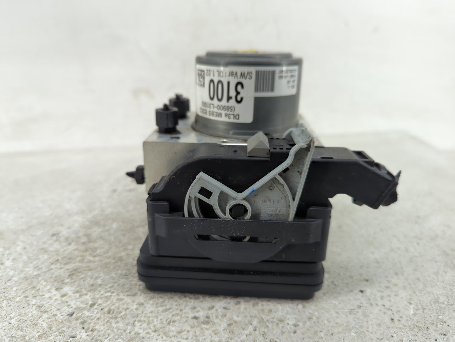 2021 Kia K5 ABS Pump Control Module Replacement P/N:58900-L3100 Fits OEM Used Auto Parts - Oemusedautoparts1.com