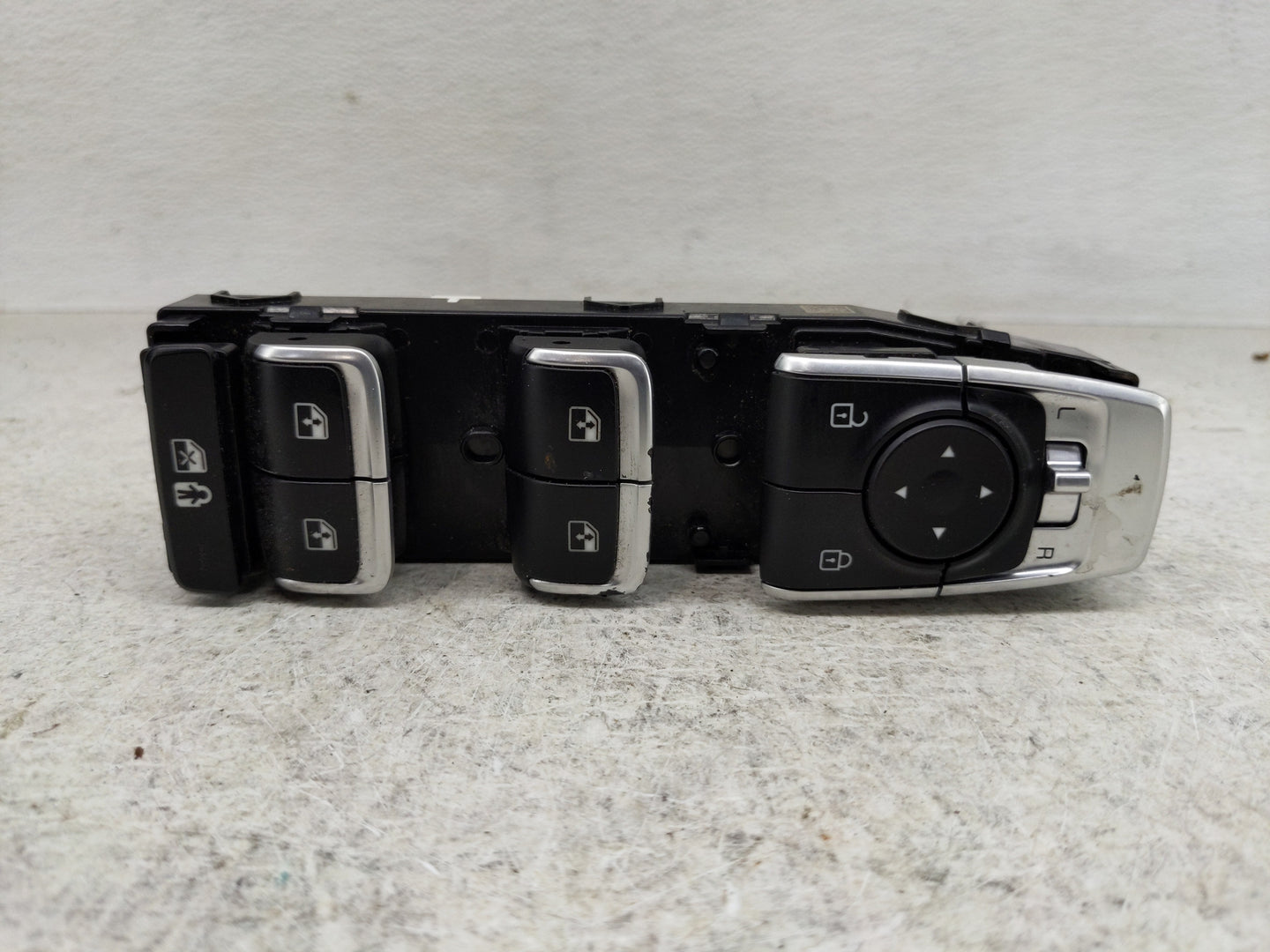 2021 Kia K5 Master Power Window Switch Replacement Driver Side Left P/N:93571L3160 Fits OEM Used Auto Parts - Oemusedautopar