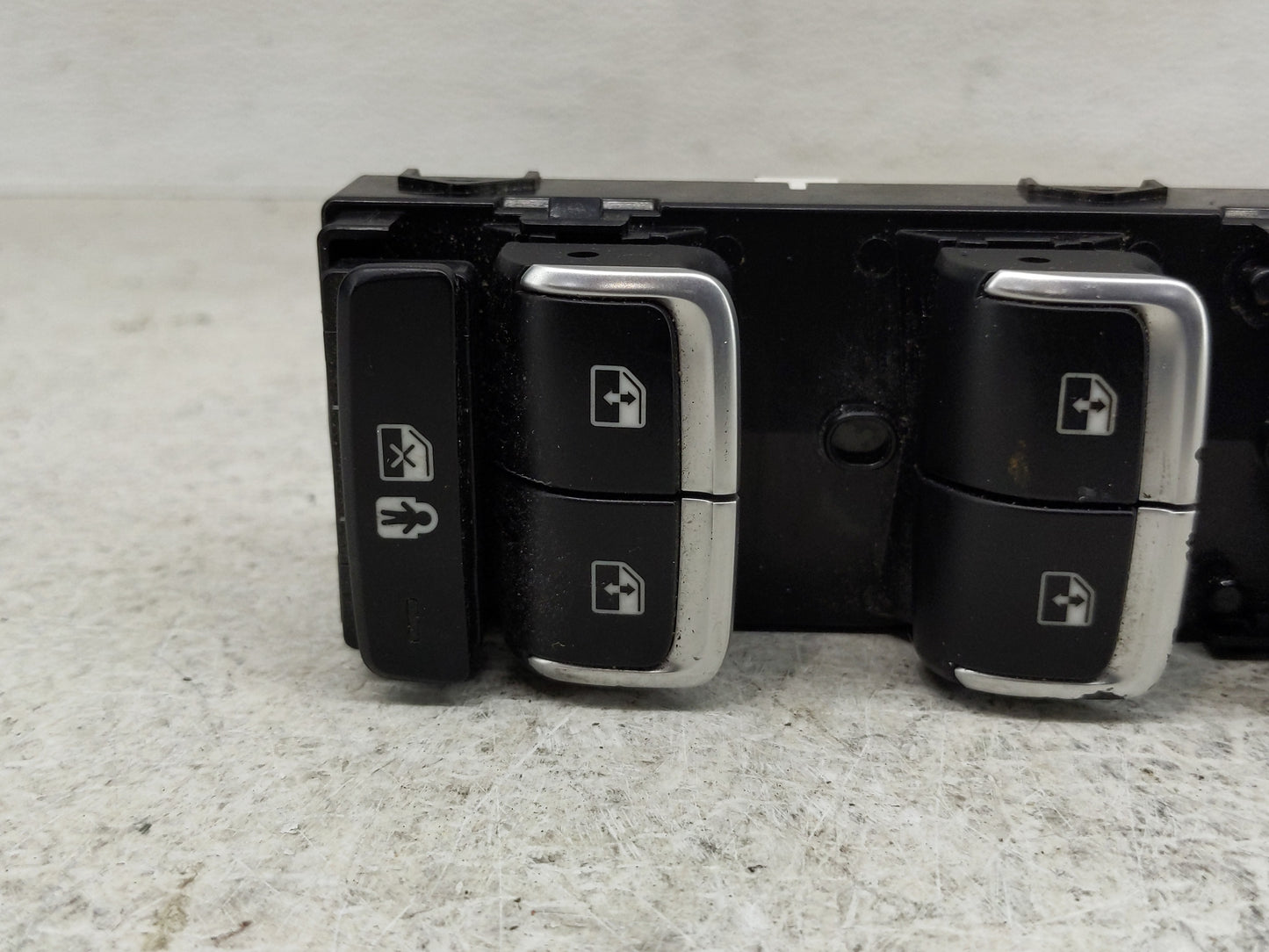 2021 Kia K5 Master Power Window Switch Replacement Driver Side Left P/N:93571L3160 Fits OEM Used Auto Parts - Oemusedautopar