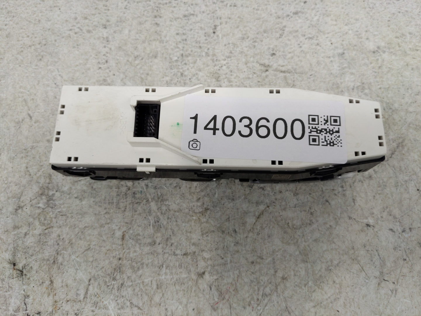 2021 Kia K5 Master Power Window Switch Replacement Driver Side Left P/N:93571L3160 Fits OEM Used Auto Parts - Oemusedautopar