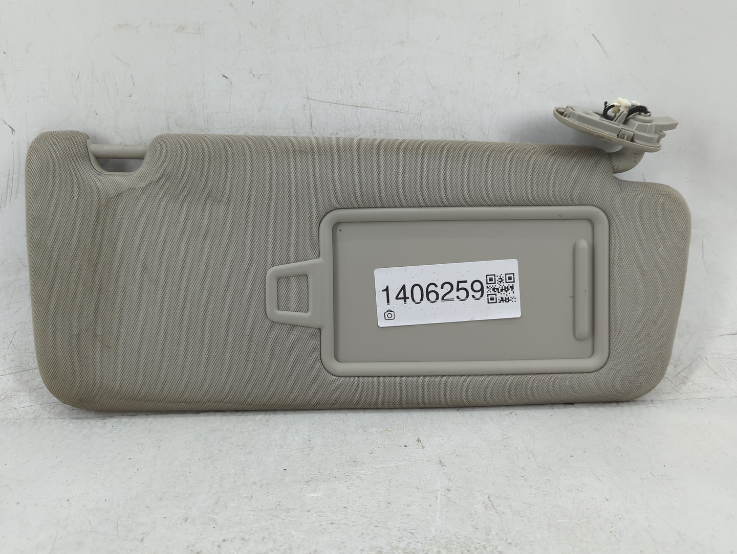 2021 Kia K5 Sun Visor Shade Replacement Passenger Right Mirror Fits OEM Used Auto Parts - Oemusedautoparts1.com