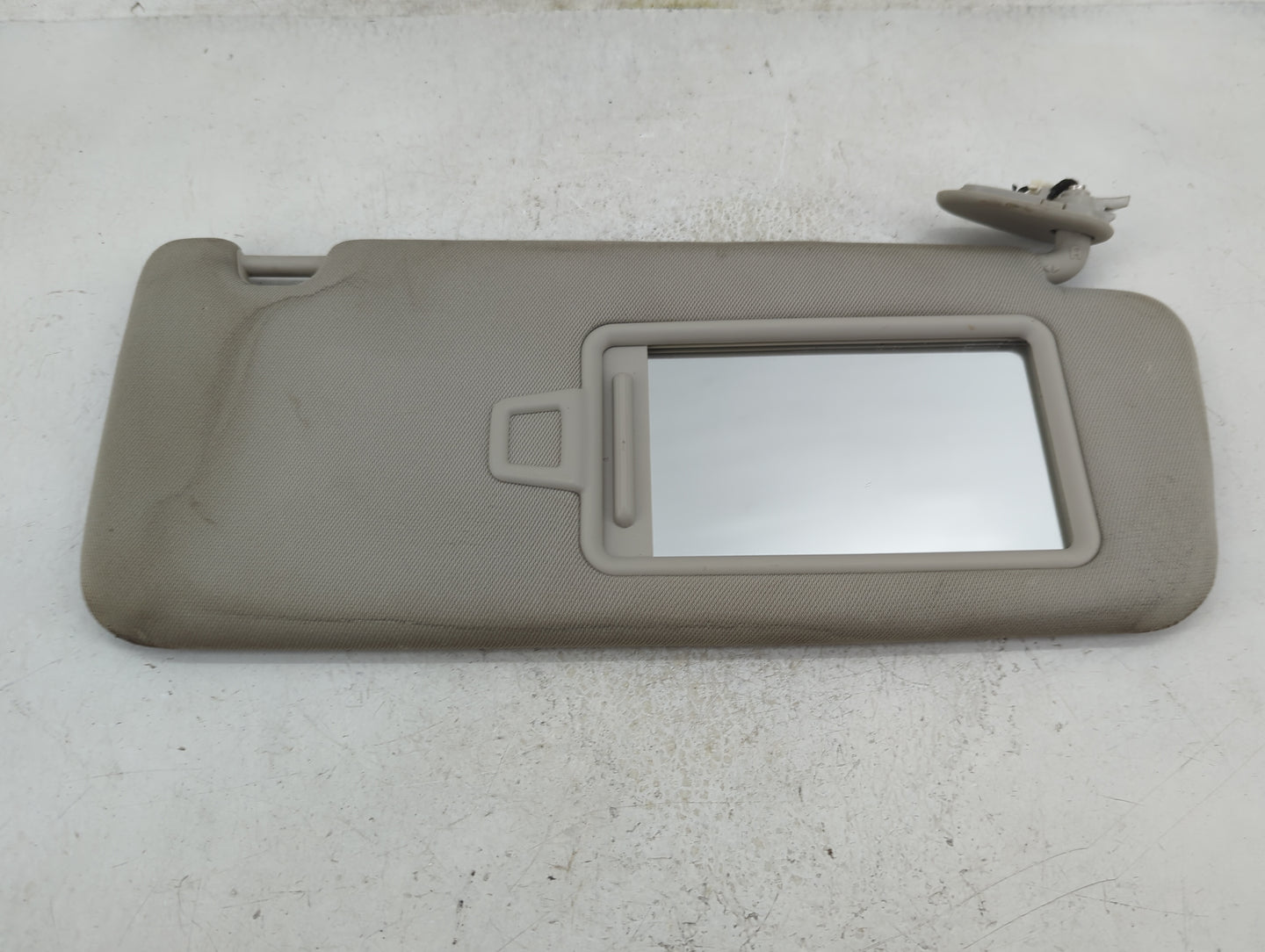 2021 Kia K5 Sun Visor Shade Replacement Passenger Right Mirror Fits OEM Used Auto Parts - Oemusedautoparts1.com
