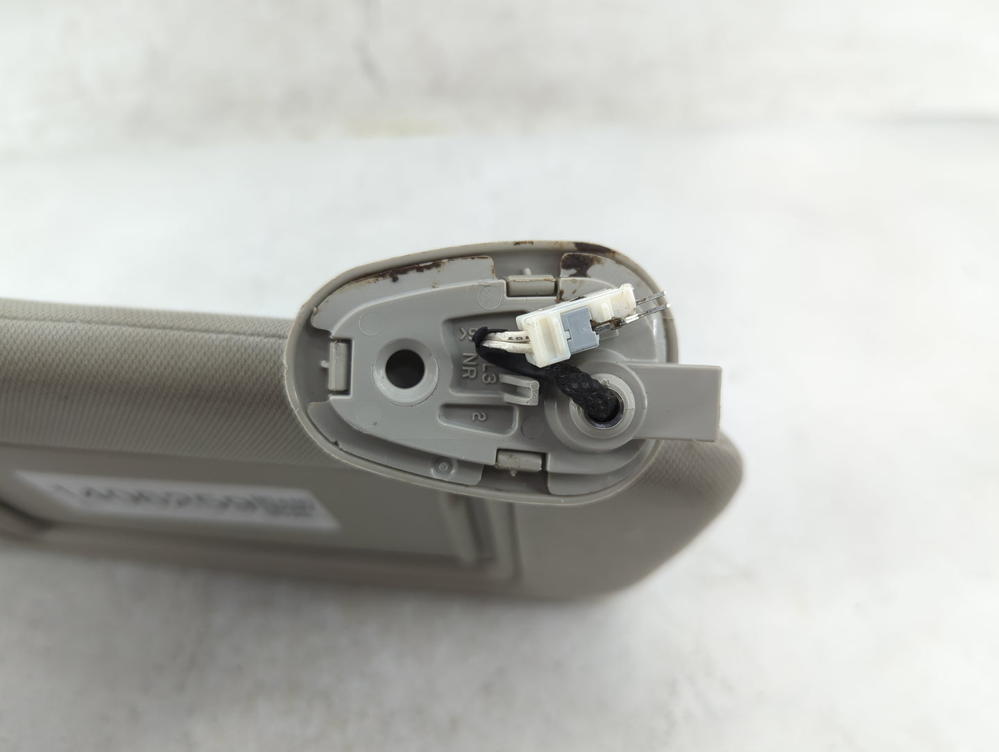 2021 Kia K5 Sun Visor Shade Replacement Passenger Right Mirror Fits OEM Used Auto Parts - Oemusedautoparts1.com