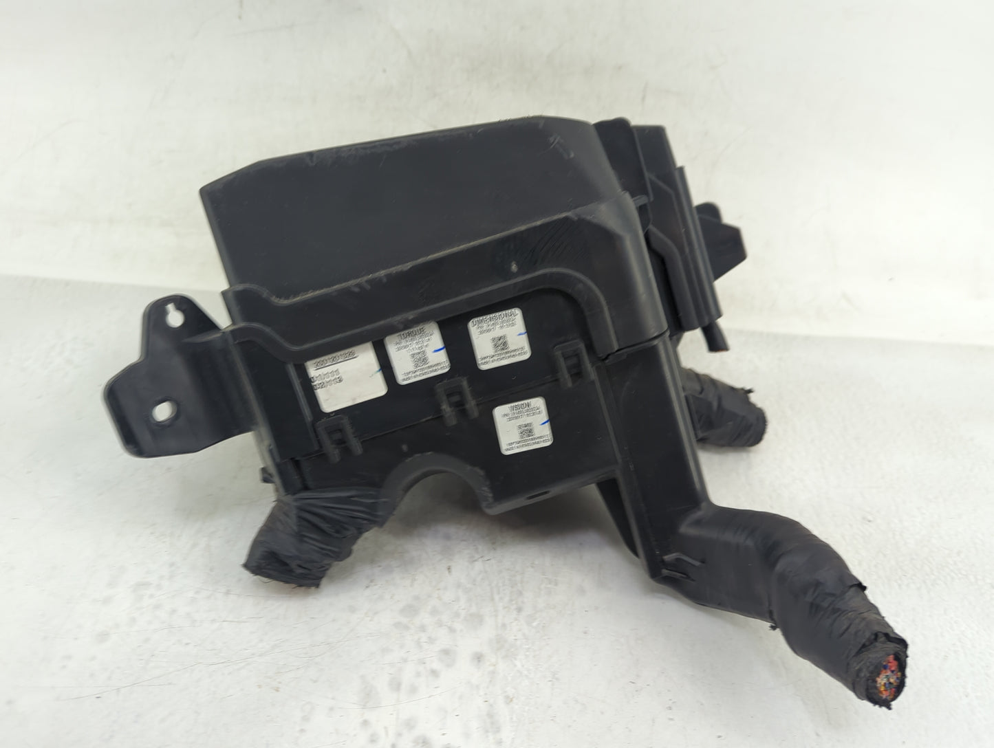 2021 Kia K5 Fusebox Fuse Box Panel Relay Module Fits OEM Used Auto Parts - Oemusedautoparts1.com