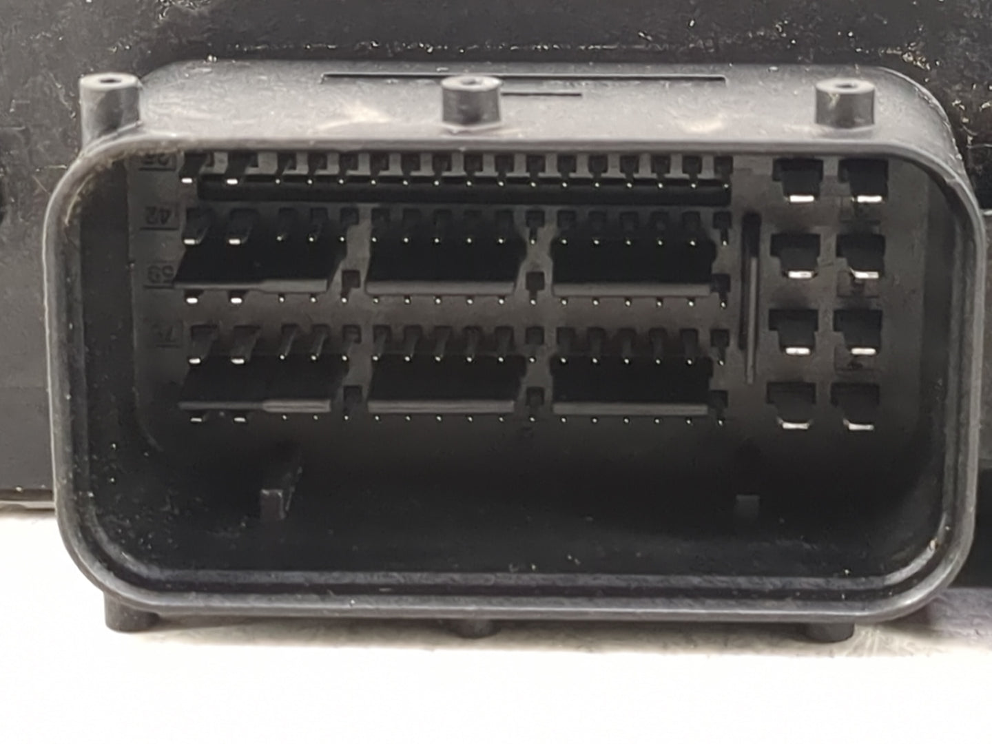 2021 Kia K5 PCM Engine Control Computer ECU ECM PCU OEM P/N:39199-2M020 9001300072KB, 39121-2MKT0 Fits OEM Used Auto Parts -