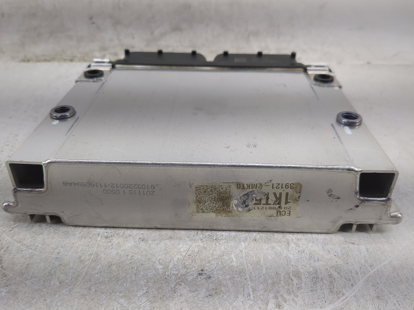 2021 Kia K5 PCM Engine Control Computer ECU ECM PCU OEM P/N:39199-2M020 9001300072KB, 39121-2MKT0 Fits OEM Used Auto Parts -