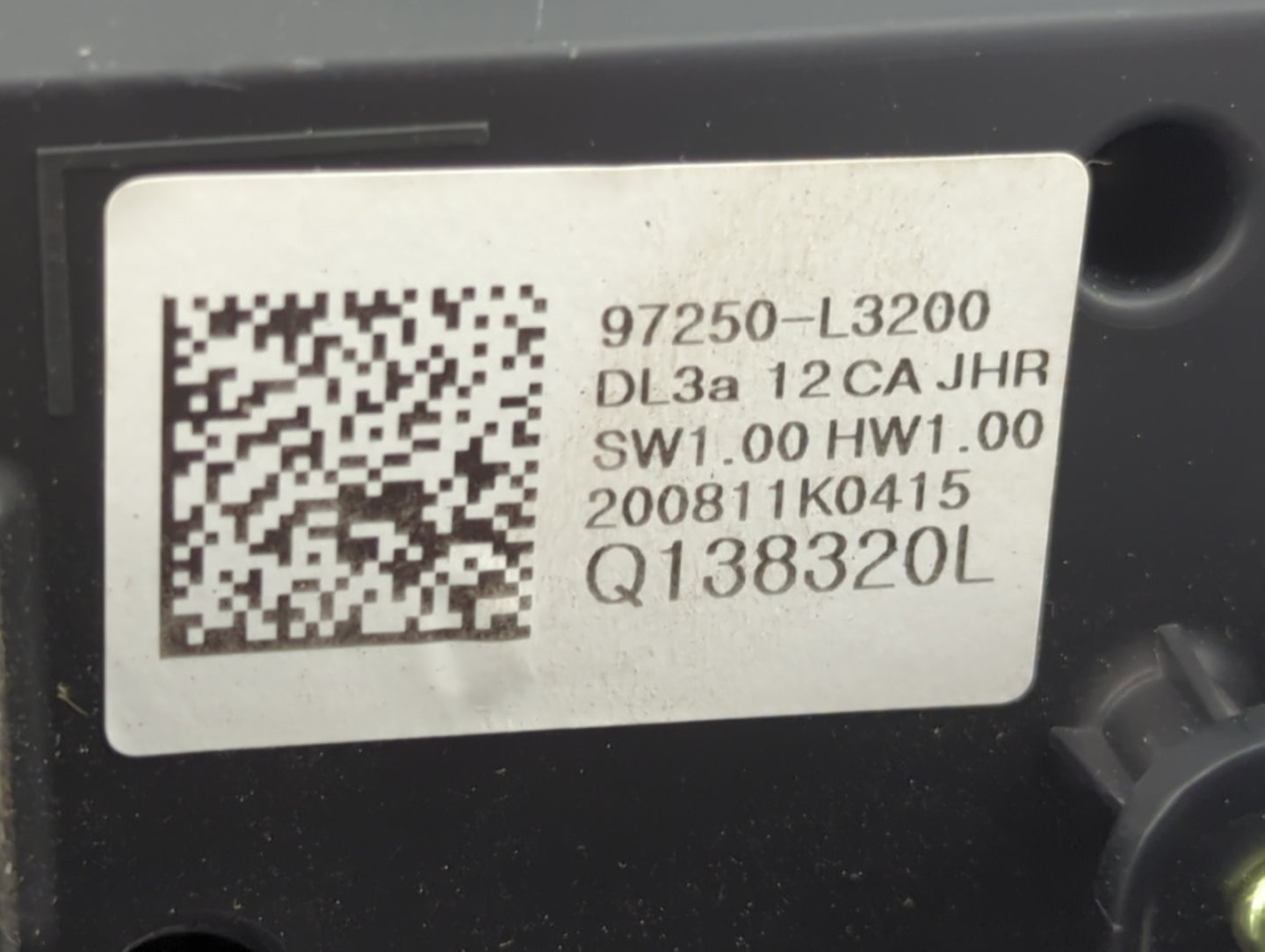 2021 Kia K5 Climate Control Module Temperature AC/Heater Replacement P/N:97250-L3200 Fits OEM Used Auto Parts - Oemusedautop