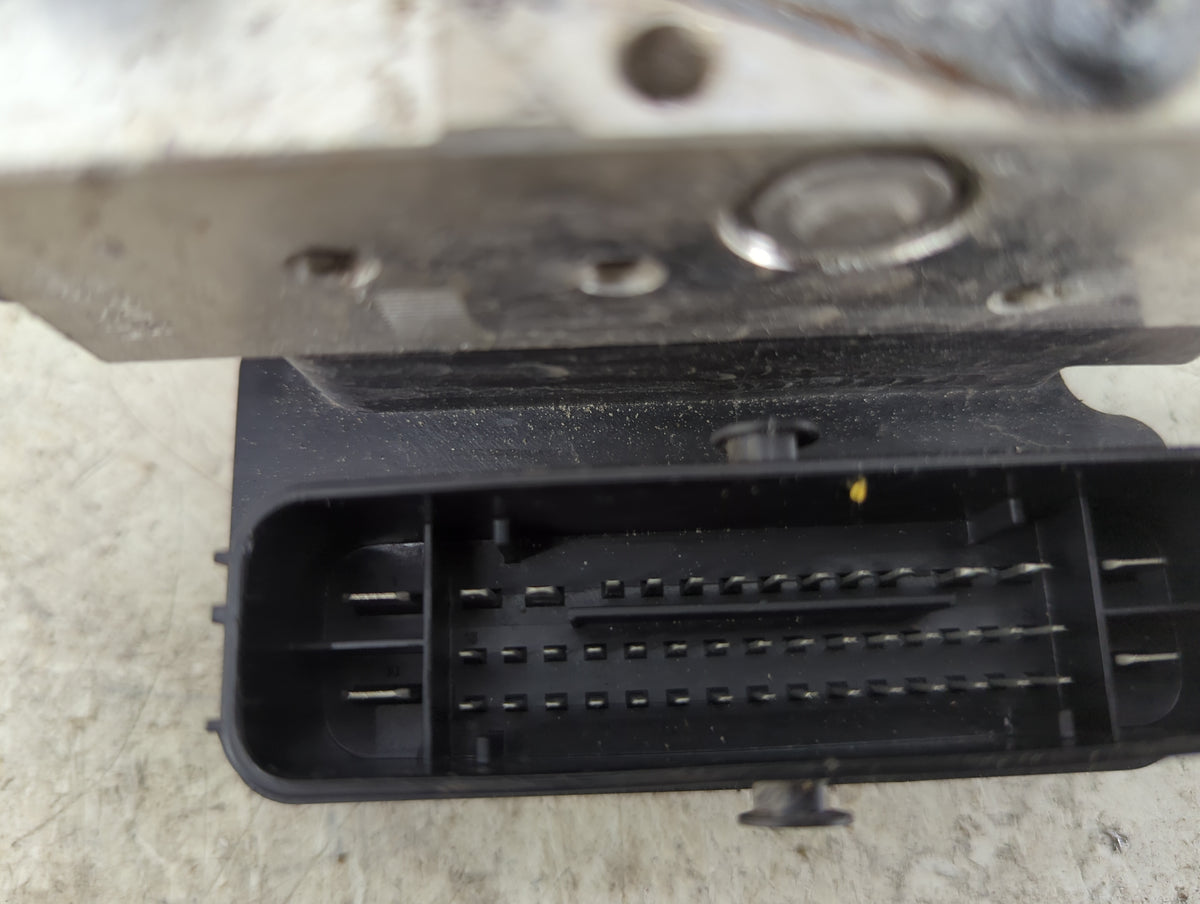 2021 Kia K5 Anti-Lock Brake ABS Pump Module Actuator OEM P/N:58910-L3100 L3S8-20800, F0J1103A6C1, F0J1KA00432, 0265250800 Fi