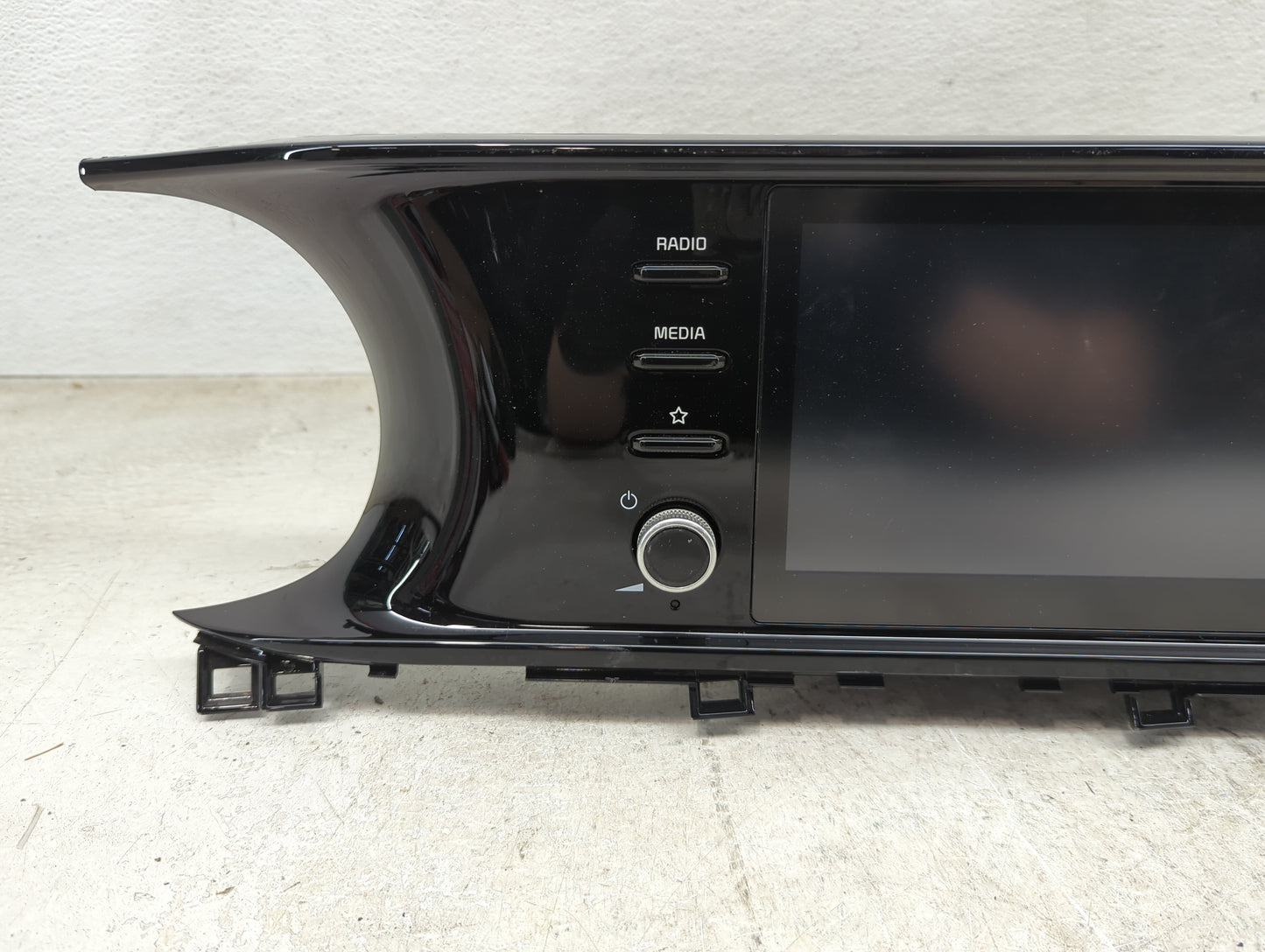 2021 Kia K5 Radio AM FM Cd Player Receiver Replacement P/N:96160-L3710FHL ADB30EYAN, TQ8-ADB10EYA, YZP-VL3010 Fits OEM Used 