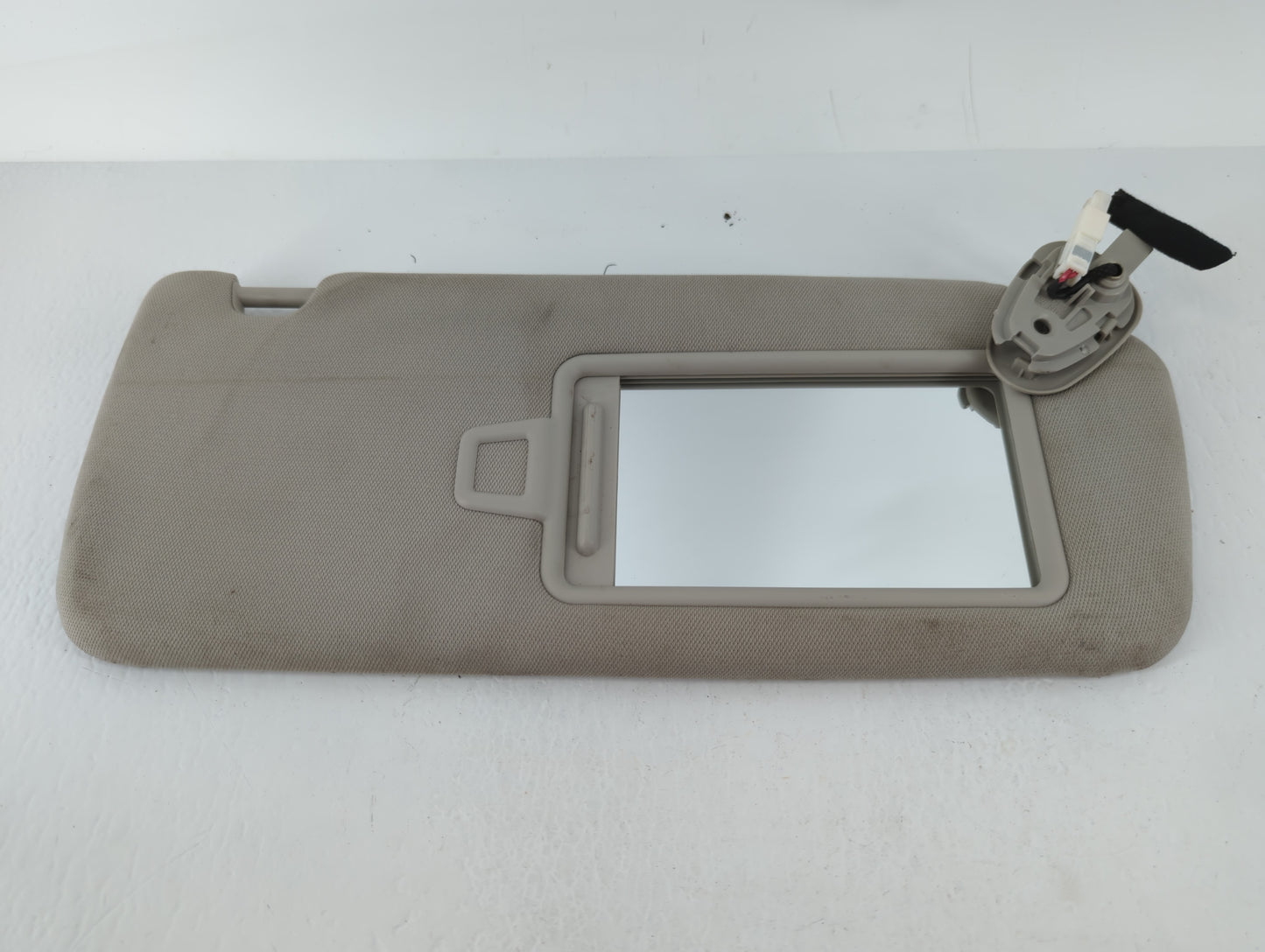 2021 Kia K5 Sun Visor Shade Replacement Passenger Right Mirror Fits OEM Used Auto Parts - Oemusedautoparts1.com