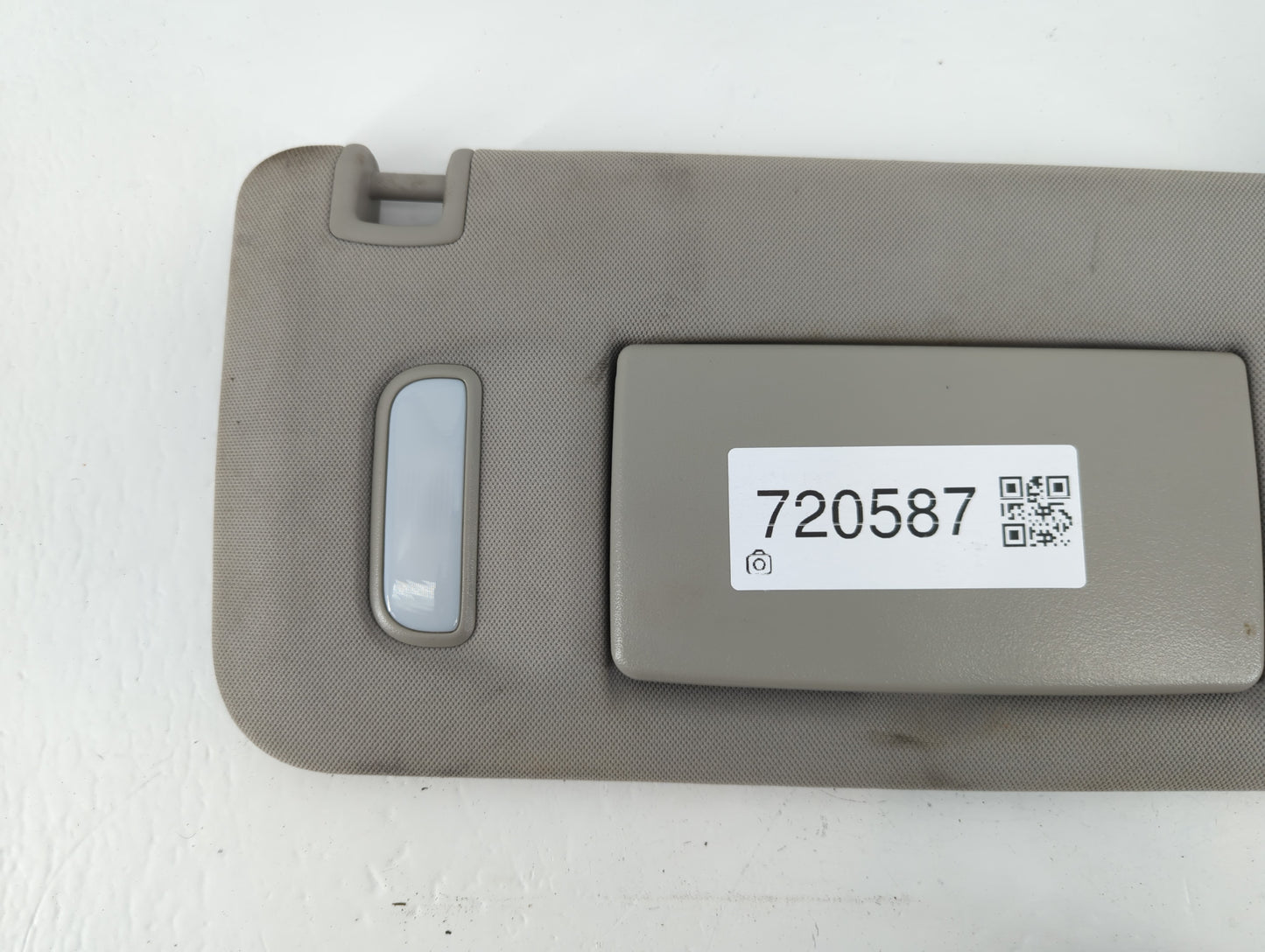 2021 Kia K5 Sun Visor Shade Replacement Driver Left Mirror Fits OEM Used Auto Parts - Oemusedautoparts1.com