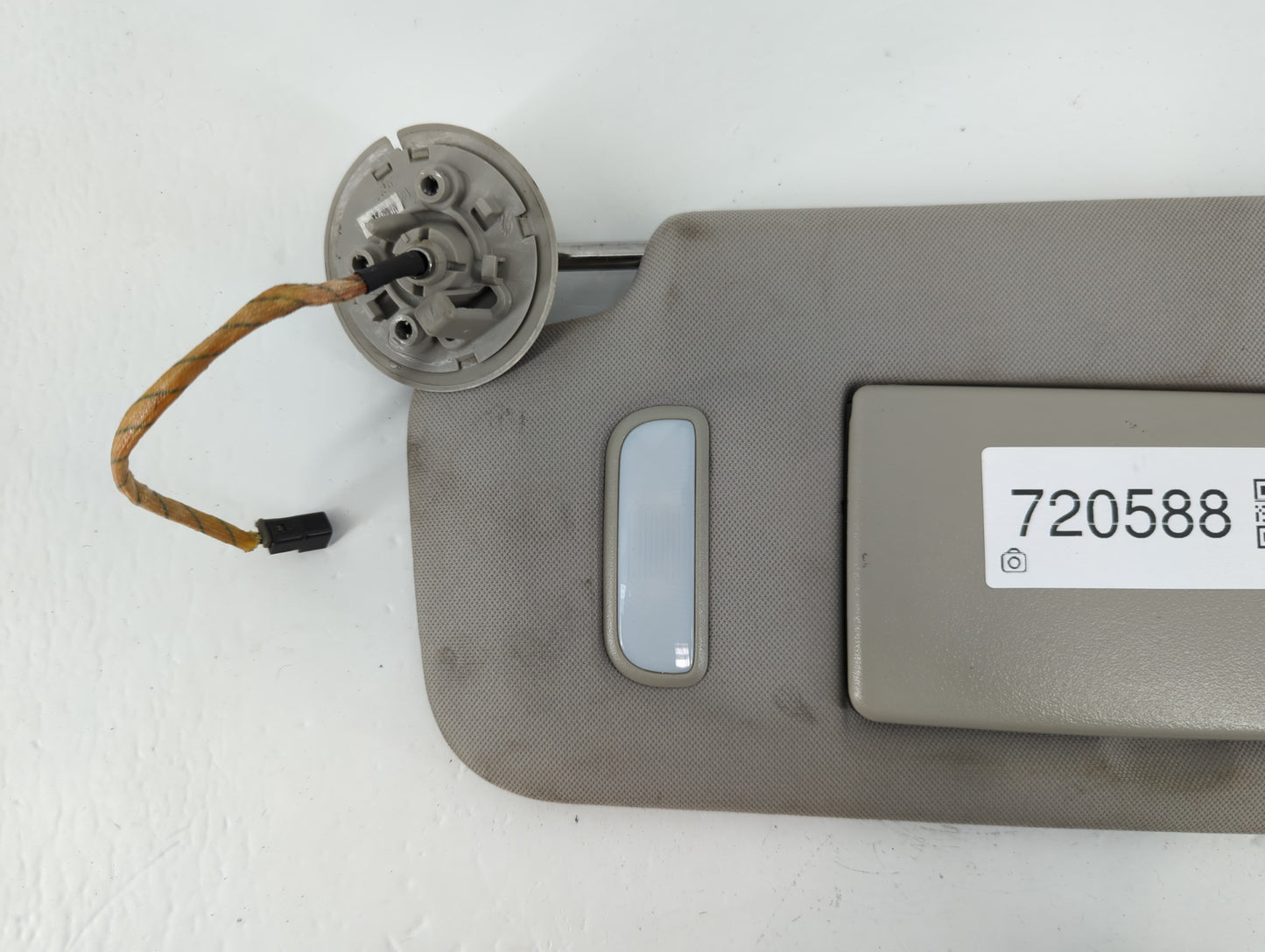 2021 Kia K5 Sun Visor Shade Replacement Passenger Right Mirror Fits OEM Used Auto Parts - Oemusedautoparts1.com