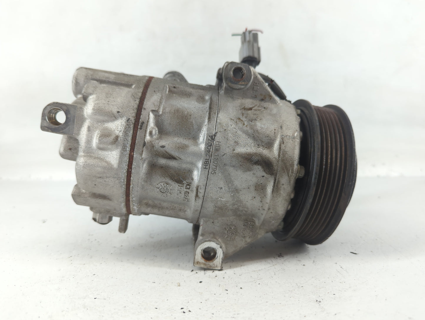 2021-2021 Kia K5 Air Conditioning A/c Ac Compressor Oem - Oemusedautoparts1.com