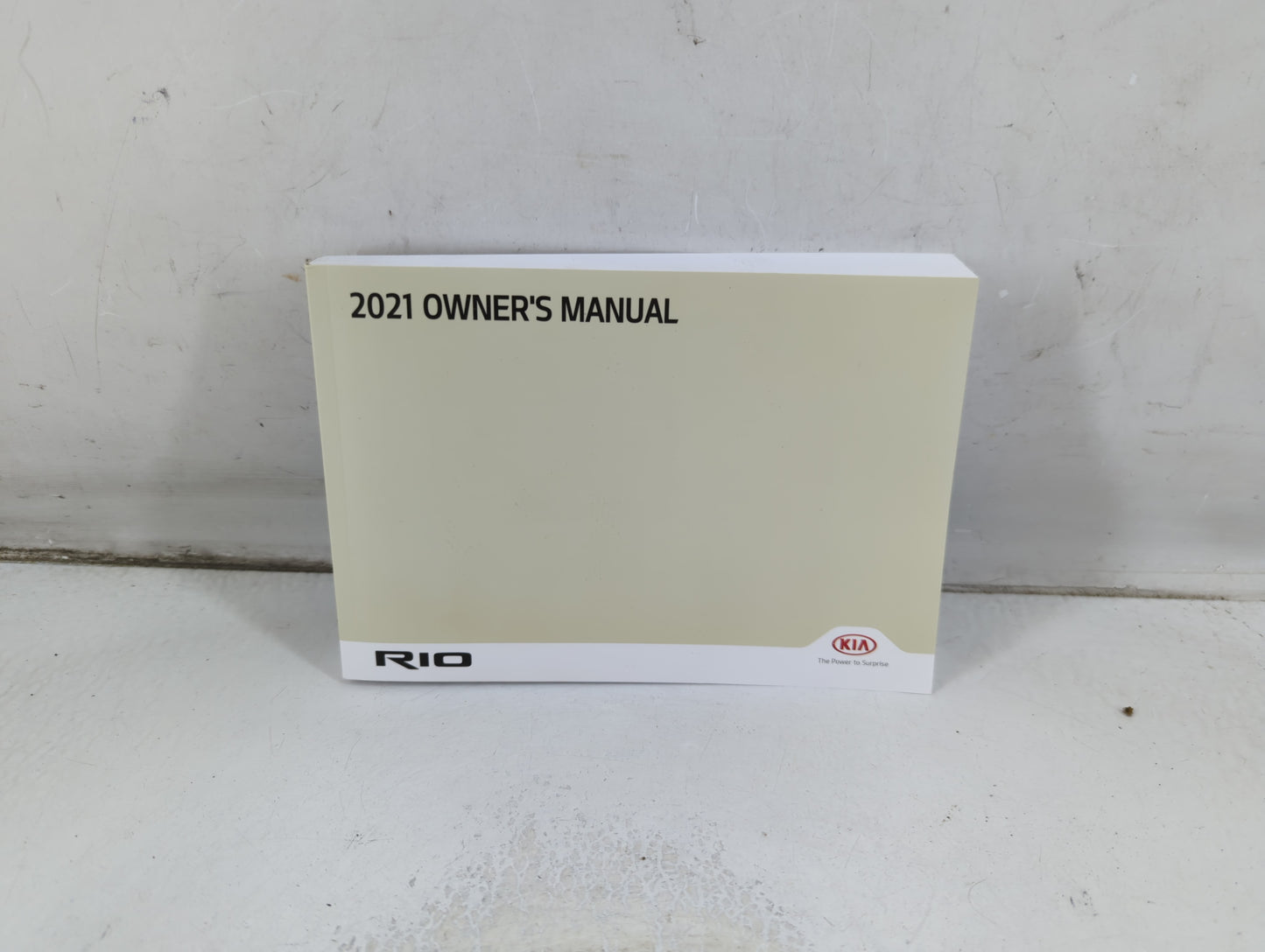 2021 Kia Rio Owners Manual Book Guide P/N:H9S5-EU16A OEM Used Auto Parts - Oemusedautoparts1.com
