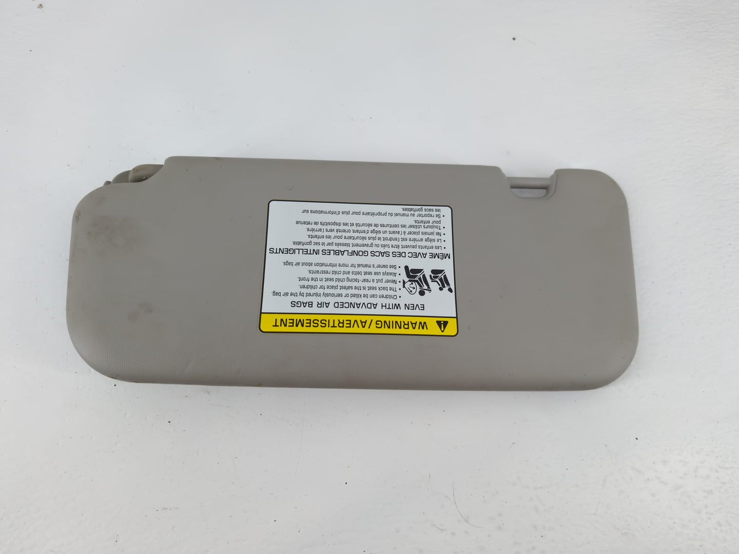2018-2020 Kia Rio Sun Visor Shade Replacement Passenger Right Mirror Fits Fits 2018 2019 2020 2021 2022 OEM Used Auto Parts 