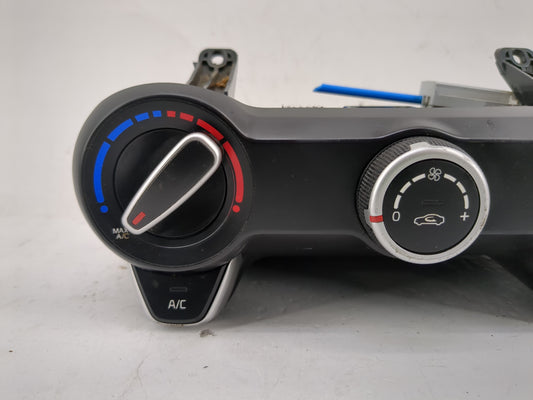 2021 Kia Rio Climate Control Module Temperature AC/Heater Replacement P/N:97250H9130 Fits OEM Used Auto Parts