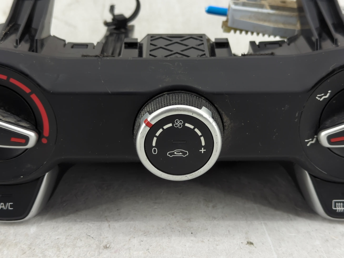 2021 Kia Rio Climate Control Module Temperature AC/Heater Replacement P/N:97250H9130 Fits OEM Used Auto Parts - Oemusedautop