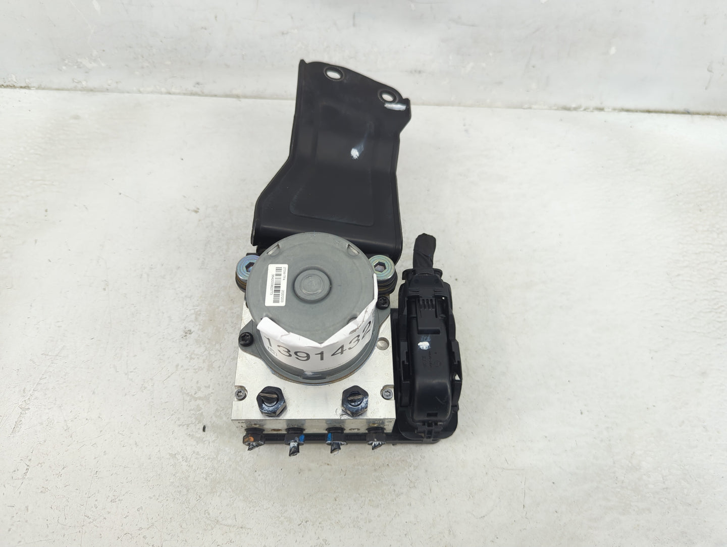 2021 Kia Rio ABS Pump Control Module Replacement P/N:BE6003DE00 A1002241ABC Fits OEM Used Auto Parts - Oemusedautoparts1.com