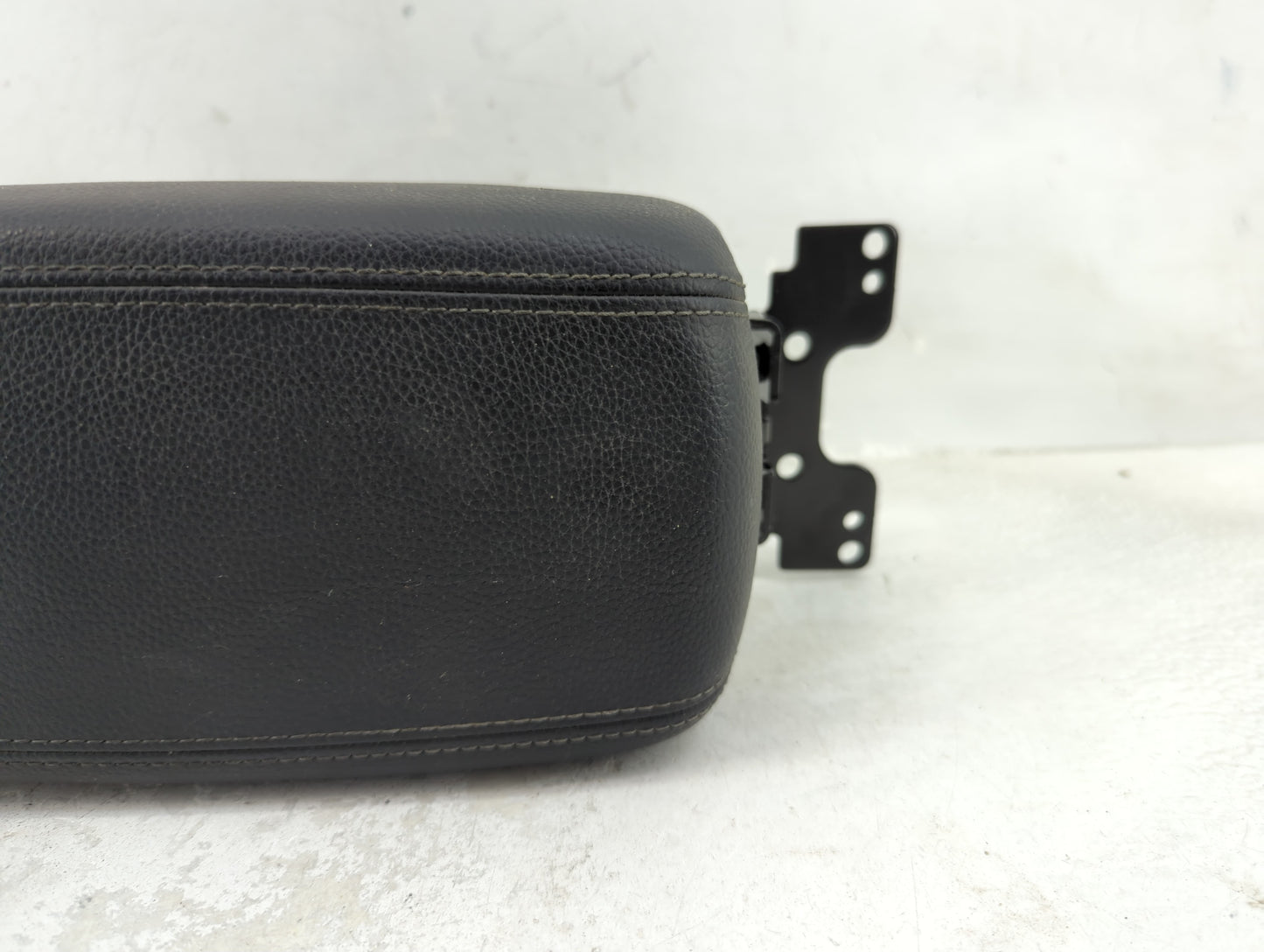 2021 Kia Rio Center Console Armrest Cover Lid Fits OEM Used Auto Parts - Oemusedautoparts1.com